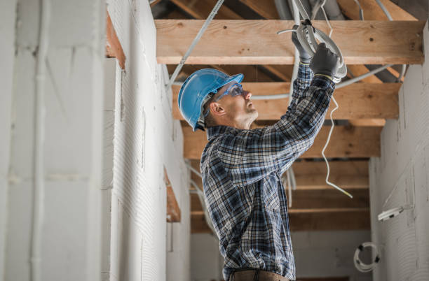 Best Emergency Electrical Repair  in Mooreland, OK